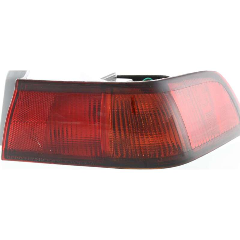 Tail Light 81551AA010
