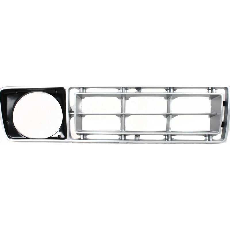 Grille Assembly D6TZ8150A