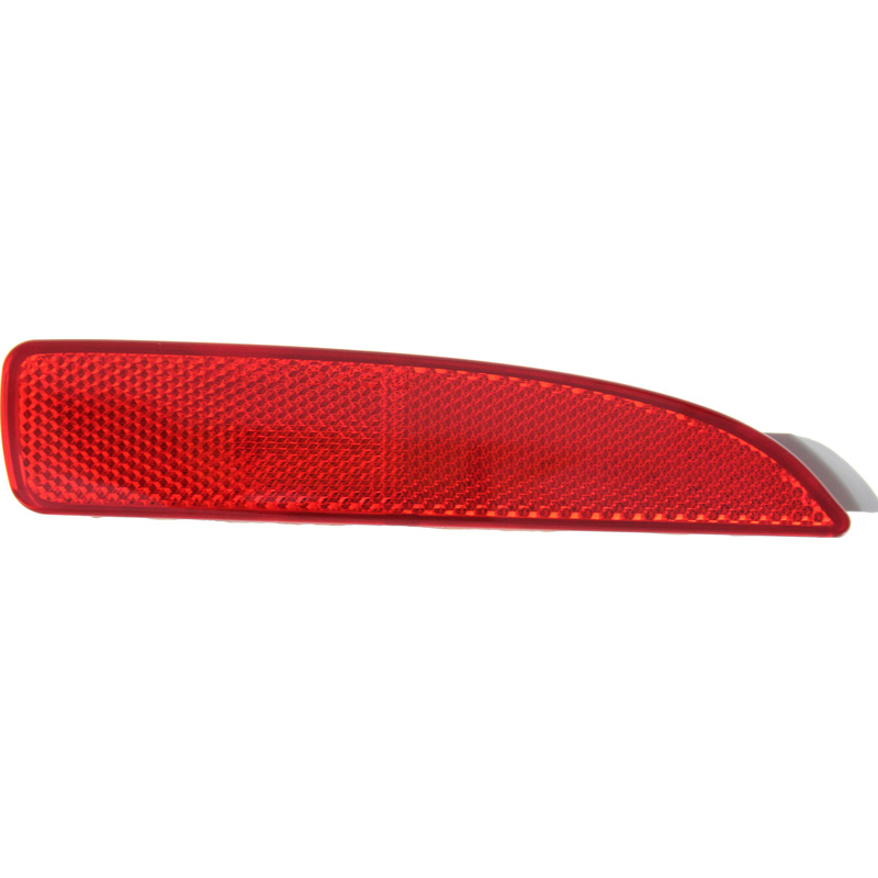Bumper Reflector D350515M0E MA1185101C